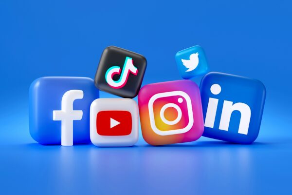social media favicons