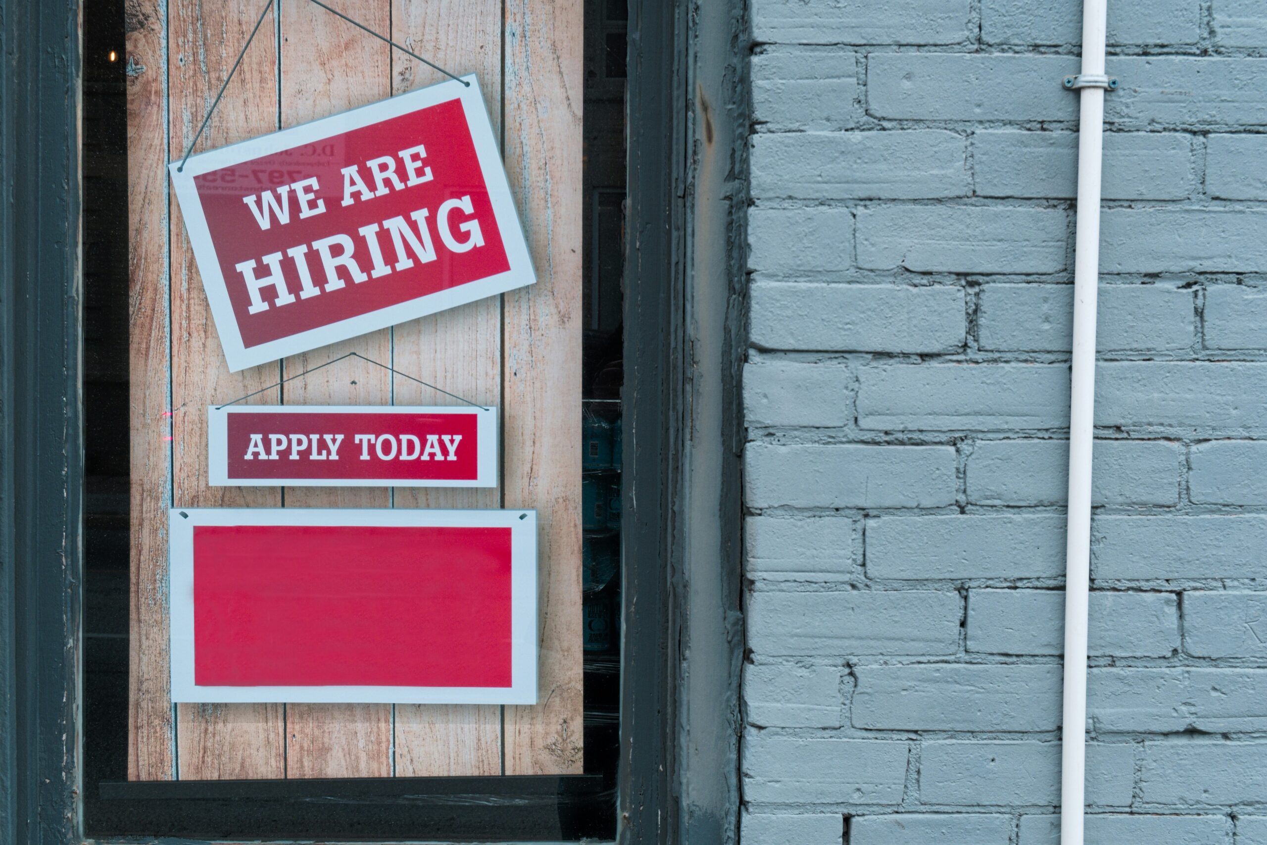 eric-prouzet-B3UFXwcVbc4-unsplash Hiring